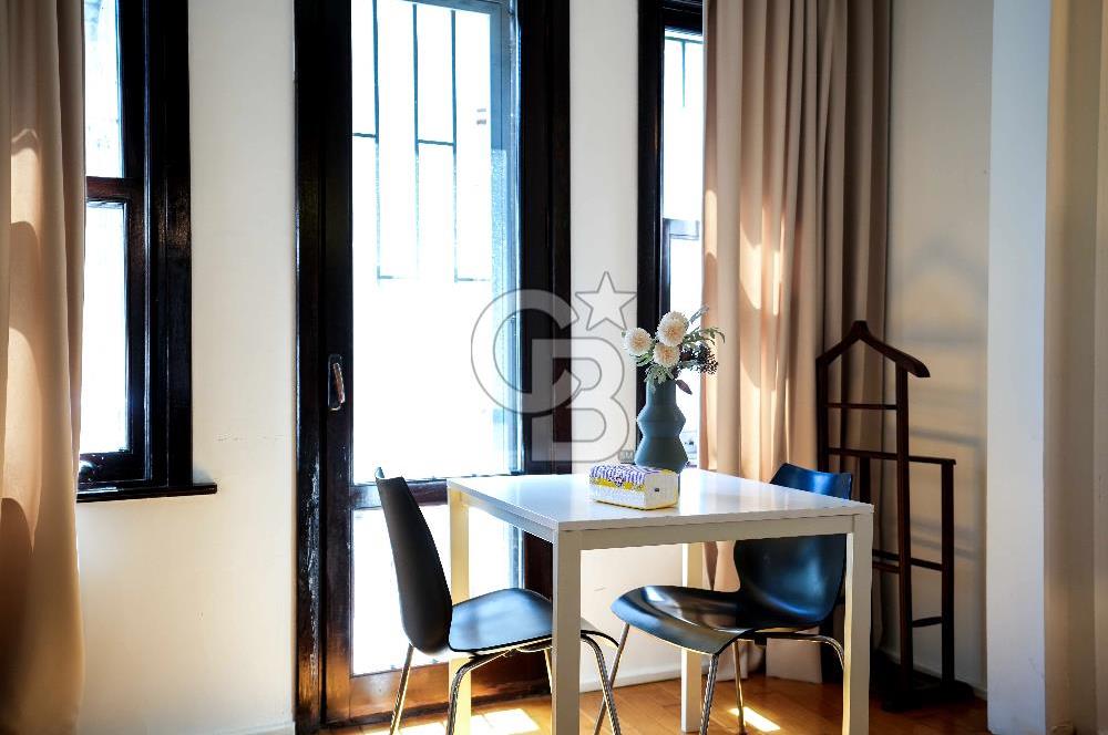 Taksim Beyoğlu Asmalımescit Şehbender Sok ta Kiralık Tarihi Bina