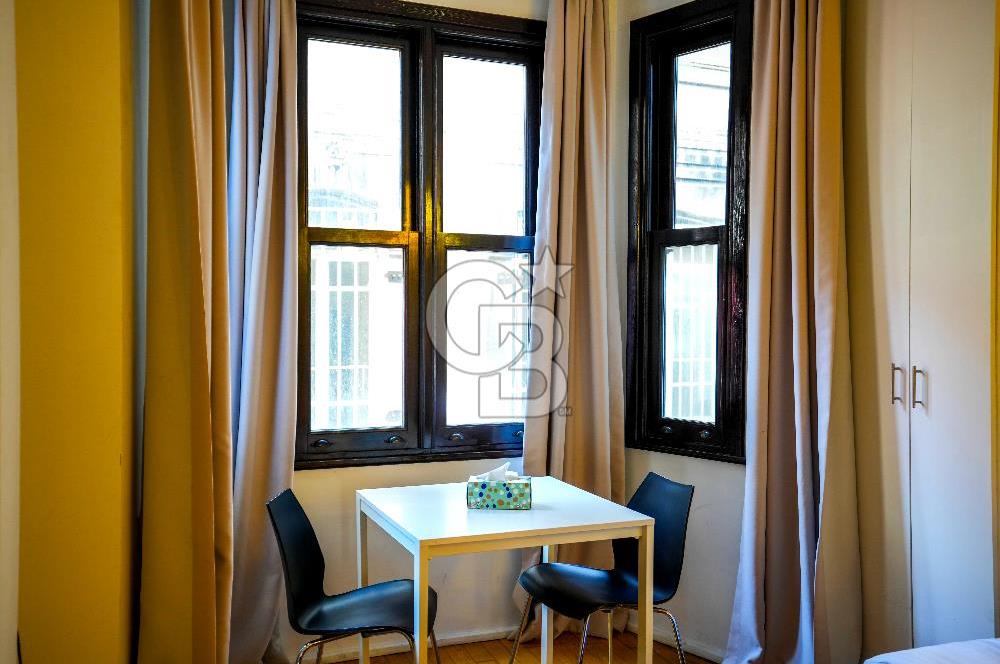 Taksim Beyoğlu Asmalımescit Şehbender Sok ta Kiralık Tarihi Bina