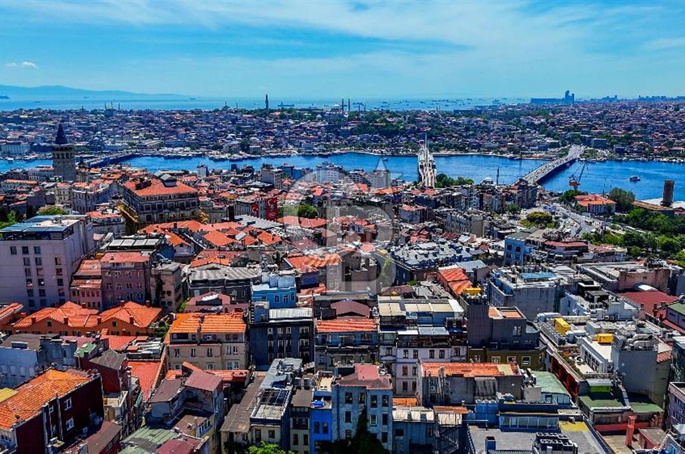 Taksim Beyoğlu Asmalımescit Şehbender Sok ta Kiralık Tarihi Bina