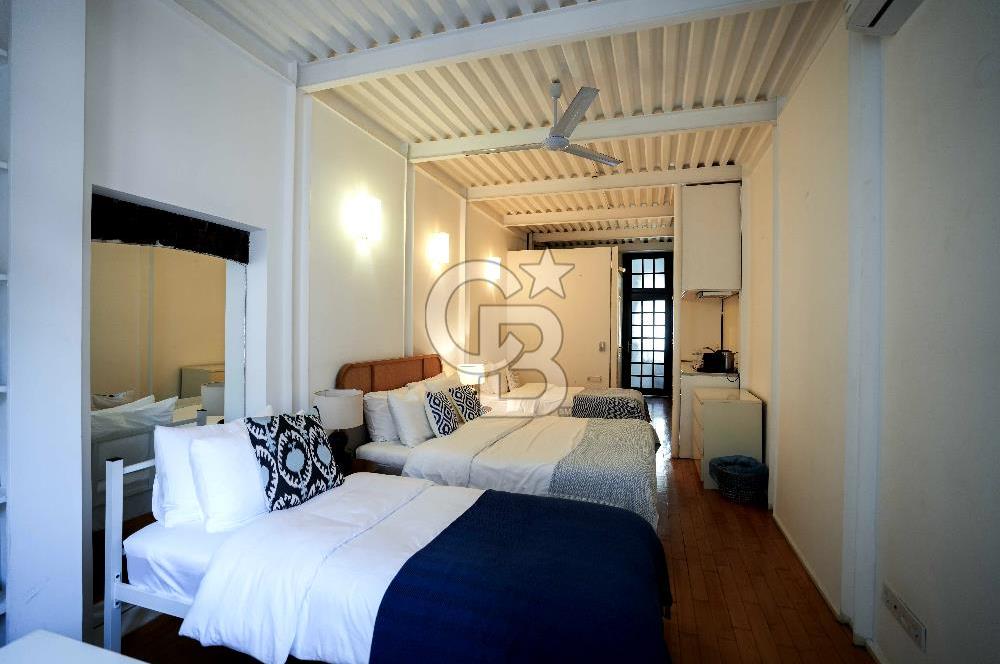 Taksim Beyoğlu Asmalımescit Şehbender Sok ta Kiralık Tarihi Bina