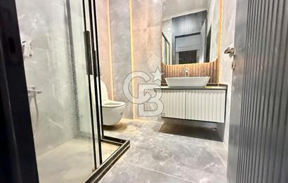 Gölbaşı Karşıyaka 5+1 680 m2 Ultra Lüks Satılık Villa