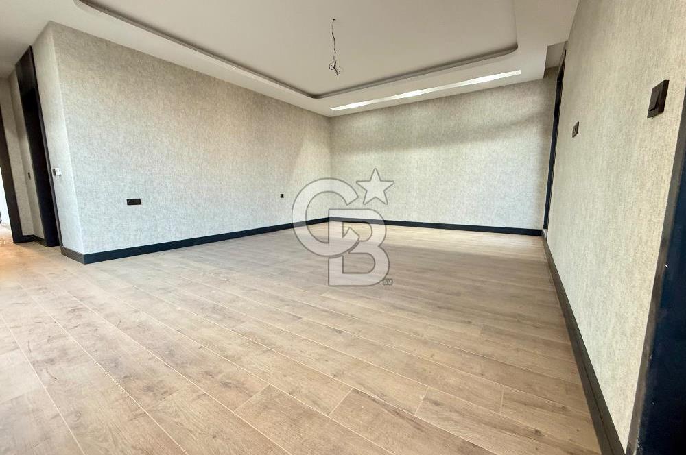 Gölbaşı Karşıyaka 5+1 680 m2 Ultra Lüks Satılık Villa