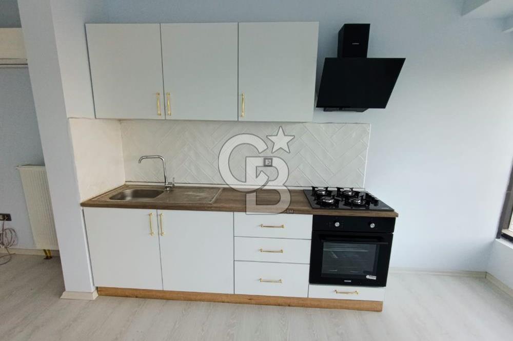 Manisa Meydan Ofis Blokların da İçi Yapılı 1.Kat Kiralık Ofis