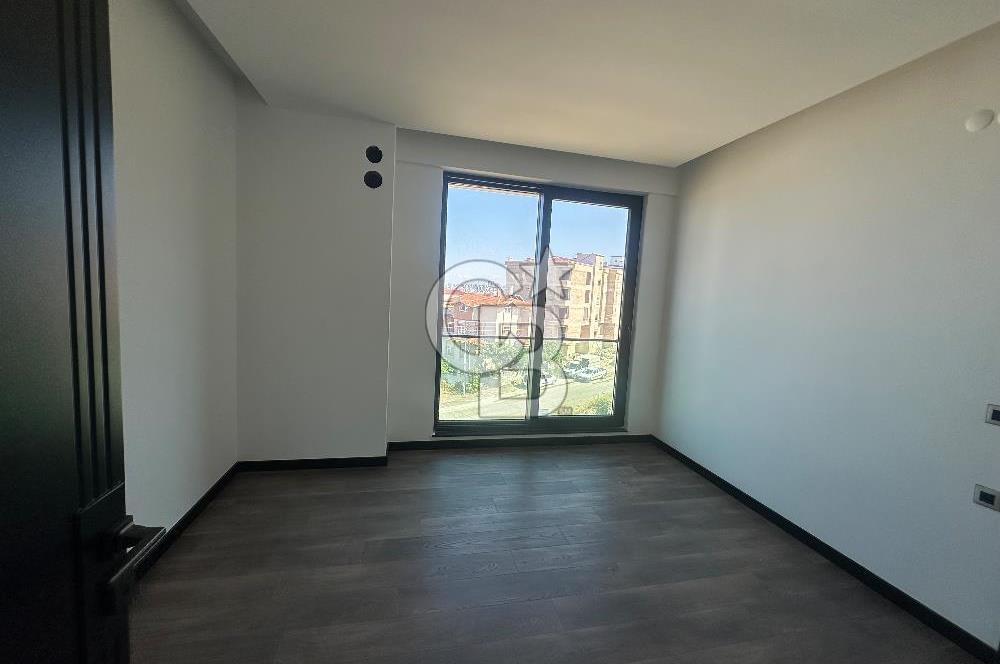 *PRESTİJLİ YAŞAMIN YENİ ADRESİ 4 KATLI AKILLI TRİPLEKS VİLLA*