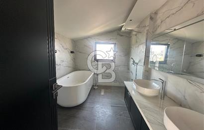 *PRESTİJLİ YAŞAMIN YENİ ADRESİ 4 KATLI AKILLI TRİPLEKS VİLLA*