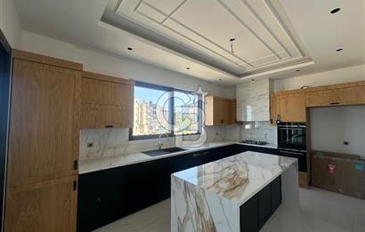 *PRESTİJLİ YAŞAMIN YENİ ADRESİ 4 KATLI AKILLI TRİPLEKS VİLLA*