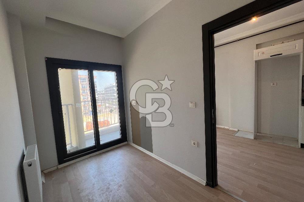 Menemen Sada Hastanesi Yakını 50 m2 1+1 Satılık Daire