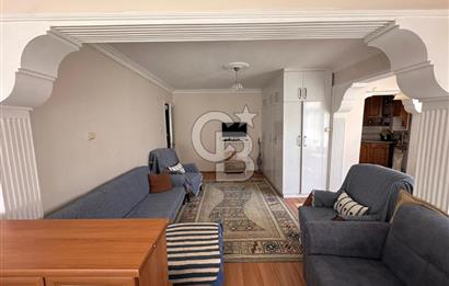 Çatalçeşme'de Cadde Üstü Satılık 2+1 90M² Daire