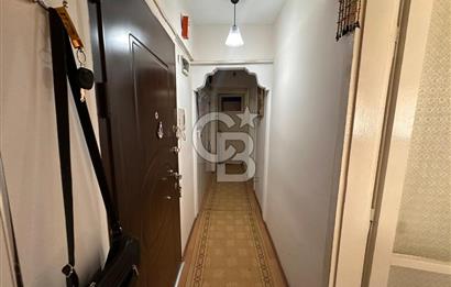 Çatalçeşme'de Cadde Üstü Satılık 2+1 90M² Daire