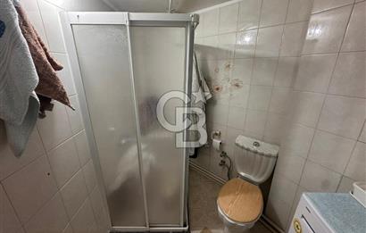 Çatalçeşme'de Cadde Üstü Satılık 2+1 90M² Daire