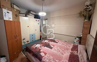 Çatalçeşme'de Cadde Üstü Satılık 2+1 90M² Daire
