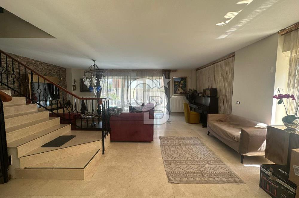 COLDWELL BANKER*START*MERKEZİ KONUMDA TAM MÜSTAKİL VİLLA