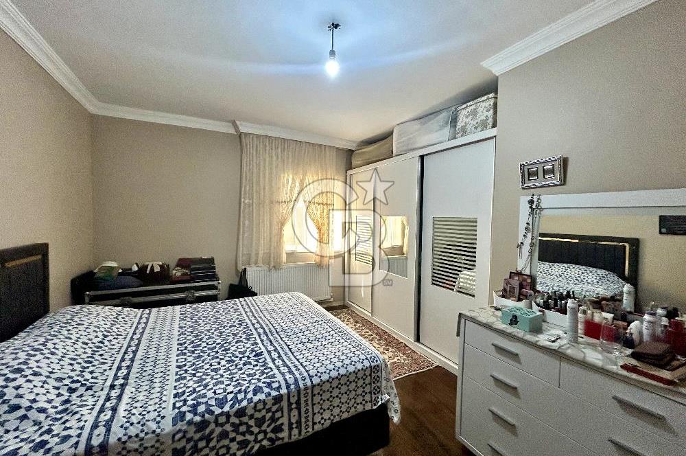 Bahçeşehir 2. Kısım Satılık 3+1 Daire Yeşillikler İçinde 185 m2