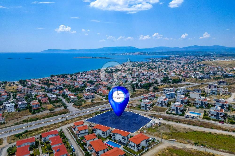 SEFERİHİSAR AKARCA DENİZ MANZARALI 4+1 SATILIK VİLLA