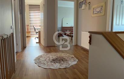 Lake Side Sitesinde Emsalsiz 4+1 Satılık Villa