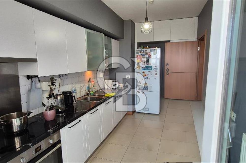 BAŞAKŞEHİR AĞAOĞLU MY WORLD EUROPE VADİ CEPHE SATILIK 3+1 DAİRE