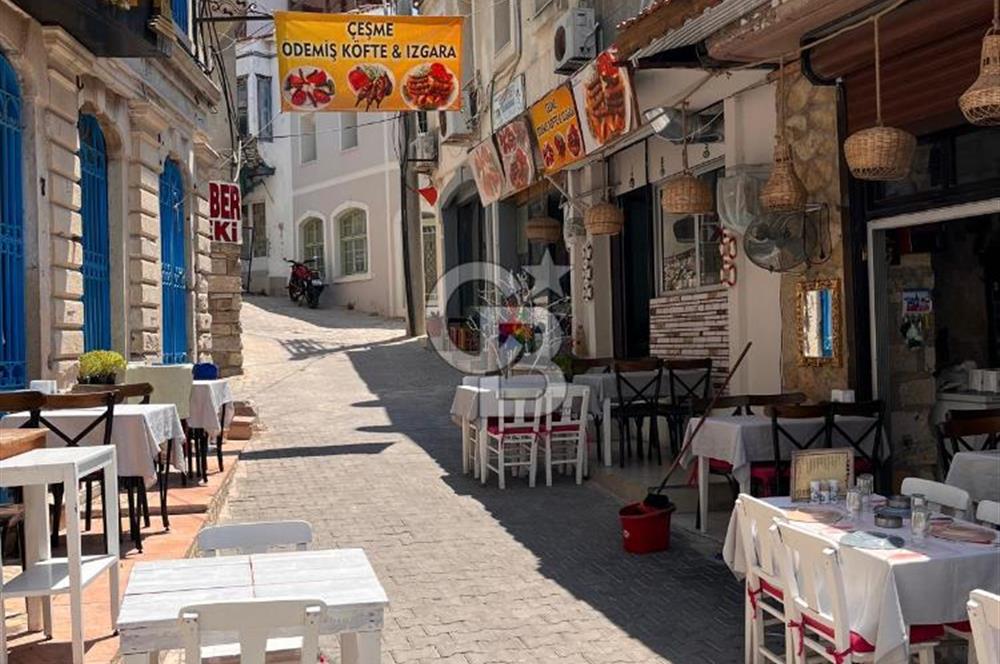 Çeşme Çarşı Merkezinde Yatırıma Ve Bütçeye Uygun Fırsat Dükkan