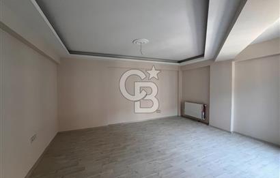 ULUKENT KASAPLAR SOKAĞI BÖLGESİNDE SATILIK 2+1 GENİŞ DAİRE