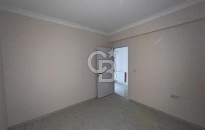 ULUKENT KASAPLAR SOKAĞI BÖLGESİNDE SATILIK 2+1 GENİŞ DAİRE