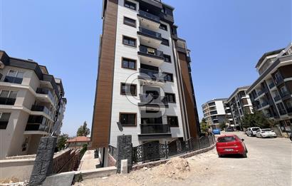 ULUKENT KASAPLAR SOKAĞI BÖLGESİNDE SATILIK 2+1 GENİŞ DAİRE
