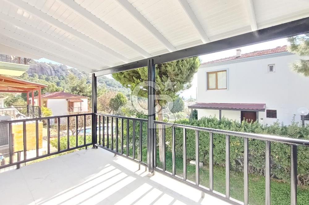 ESKİFOÇA DA HAVUZLU TADİLATLI FULL EŞYALI KİRALIK VİLLA
