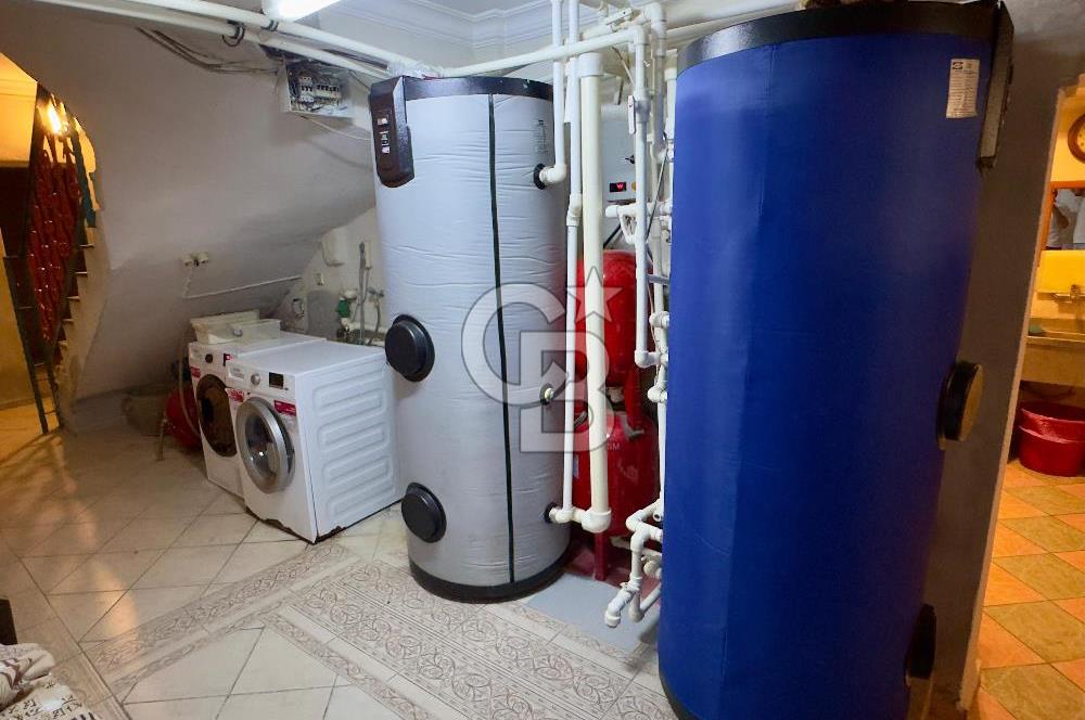 BERGAMA MERKEZDE OTEL OLARAK KULLANILAN ÇOK KIYMETLİ BİNA
