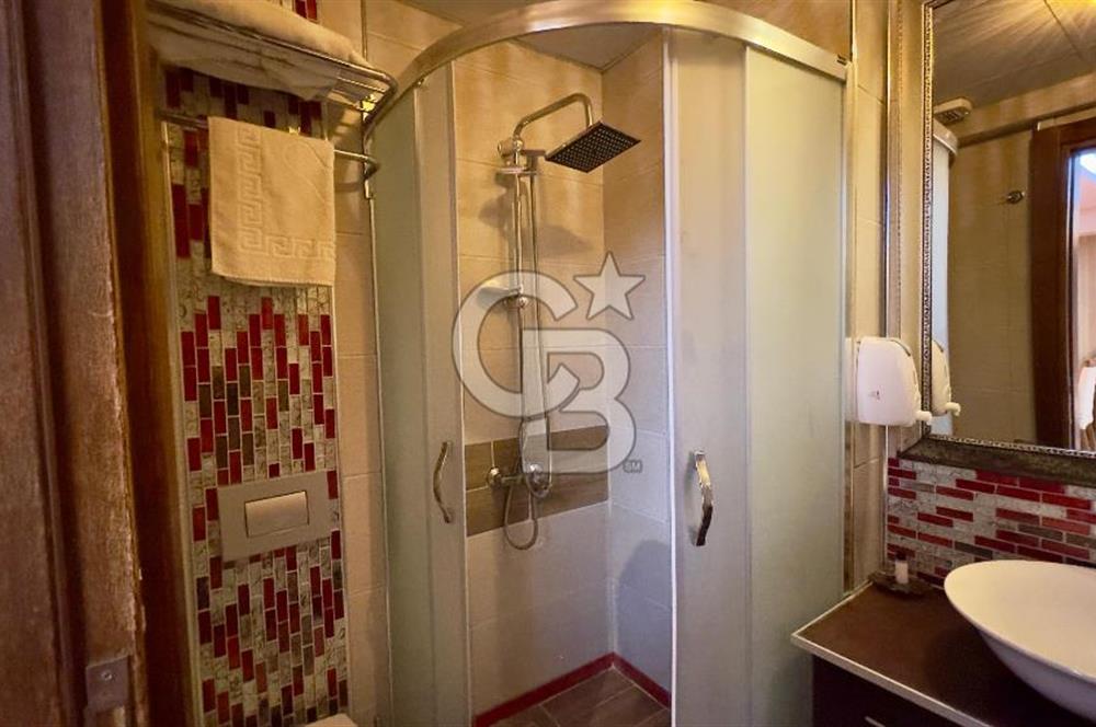 BERGAMA MERKEZDE OTEL OLARAK KULLANILAN ÇOK KIYMETLİ BİNA