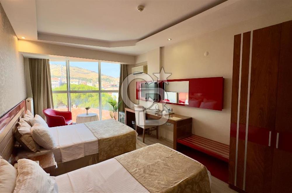 BERGAMA MERKEZDE OTEL OLARAK KULLANILAN ÇOK KIYMETLİ BİNA