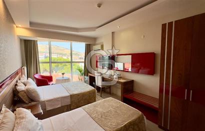 BERGAMA MERKEZDE OTEL OLARAK KULLANILAN ÇOK KIYMETLİ BİNA