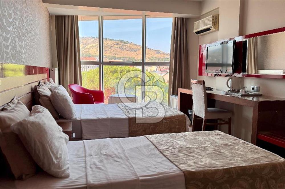 BERGAMA MERKEZDE OTEL OLARAK KULLANILAN ÇOK KIYMETLİ BİNA