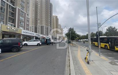 Başakşehir Metrokent Yeşilvadi Caddesinde Devren Kiralık Dükkan
