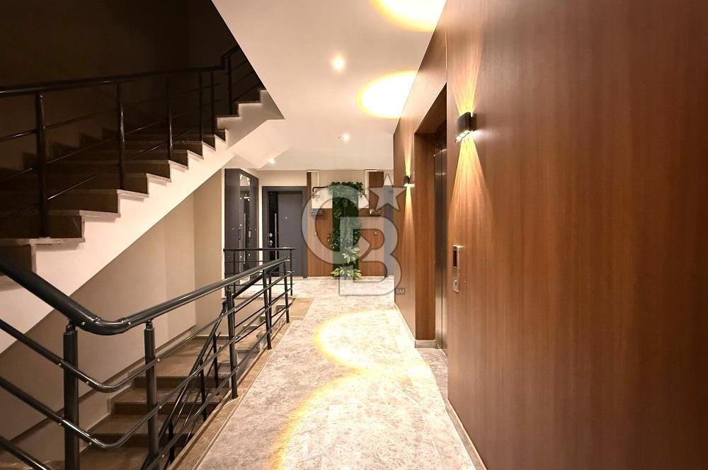 EDREMİT CENNETAYAĞI'NDA HAVUZ MANZARALI 4+1 ULTRA LÜKS DAİRE