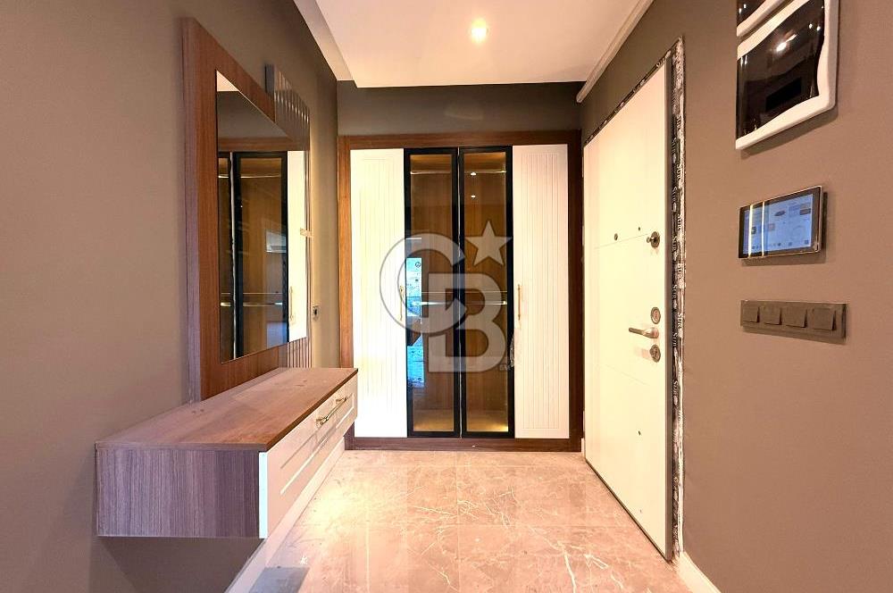 EDREMİT CENNETAYAĞI'NDA HAVUZ MANZARALI 4+1 ULTRA LÜKS DAİRE