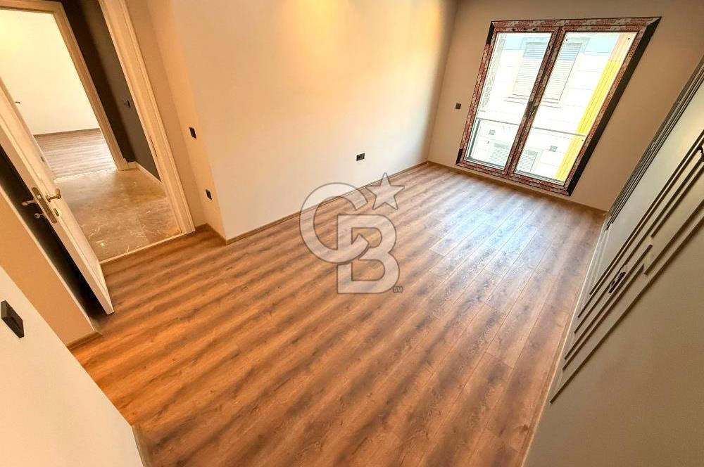 EDREMİT CENNETAYAĞI'NDA HAVUZ MANZARALI 4+1 ULTRA LÜKS DAİRE