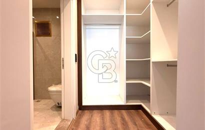 EDREMİT CENNETAYAĞI'NDA HAVUZ MANZARALI 4+1 ULTRA LÜKS DAİRE
