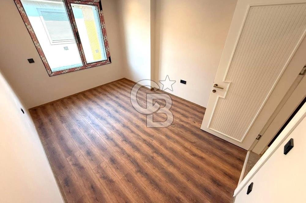 EDREMİT CENNETAYAĞI'NDA HAVUZ MANZARALI 4+1 ULTRA LÜKS DAİRE