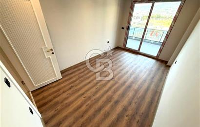 EDREMİT CENNETAYAĞI'NDA HAVUZ MANZARALI 4+1 ULTRA LÜKS DAİRE