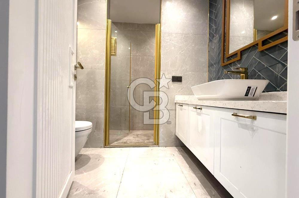 EDREMİT CENNETAYAĞI'NDA HAVUZ MANZARALI 4+1 ULTRA LÜKS DAİRE