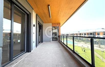 EDREMİT CENNETAYAĞI'NDA HAVUZ MANZARALI 4+1 ULTRA LÜKS DAİRE
