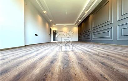 EDREMİT CENNETAYAĞI'NDA HAVUZ MANZARALI 4+1 ULTRA LÜKS DAİRE