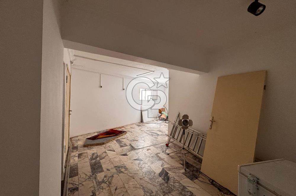 ERZENE MAH.250 M² DEPOLU KİRALIK DÜKKAN