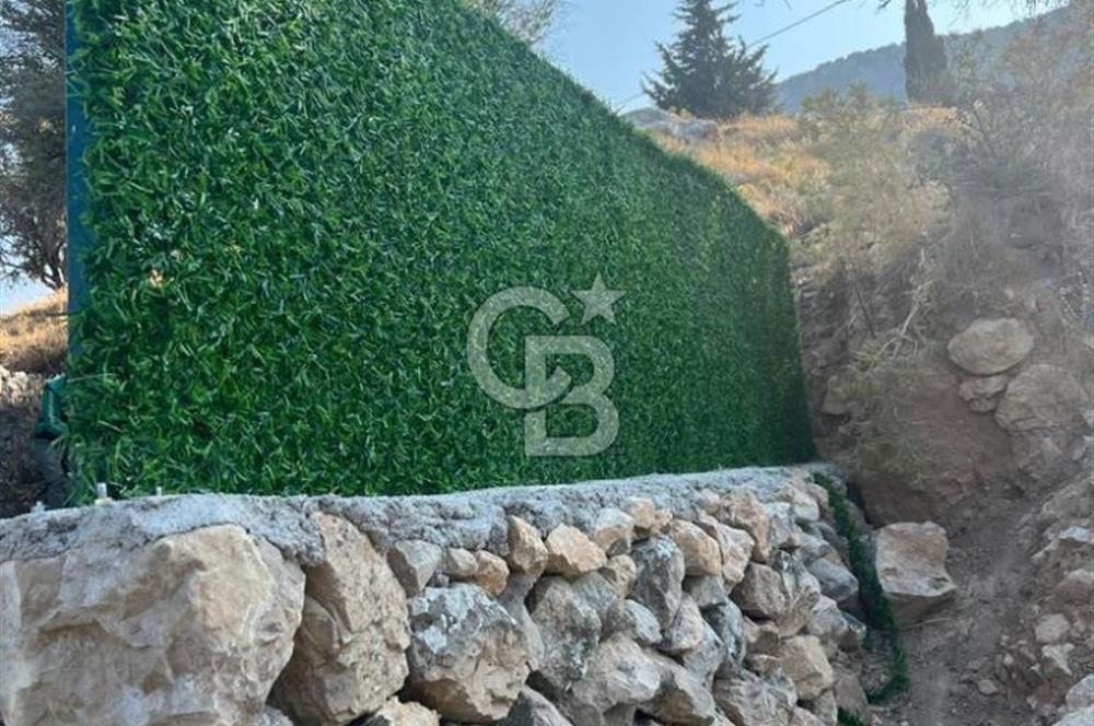 Karaburun Mordoğan Çatalkaya'da Full Deniz Manzaralı Arsa