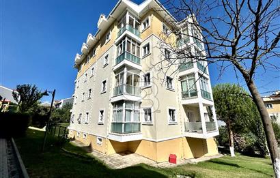 Bahçeşehir 2. Kısım Satılık 3+1 Daire Yeşillikler İçinde 185 m2