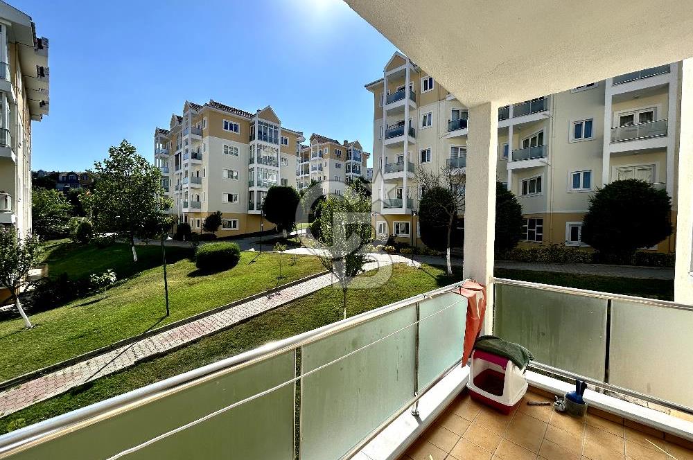 Bahçeşehir 2. Kısım Satılık 3+1 Daire Yeşillikler İçinde 185 m2