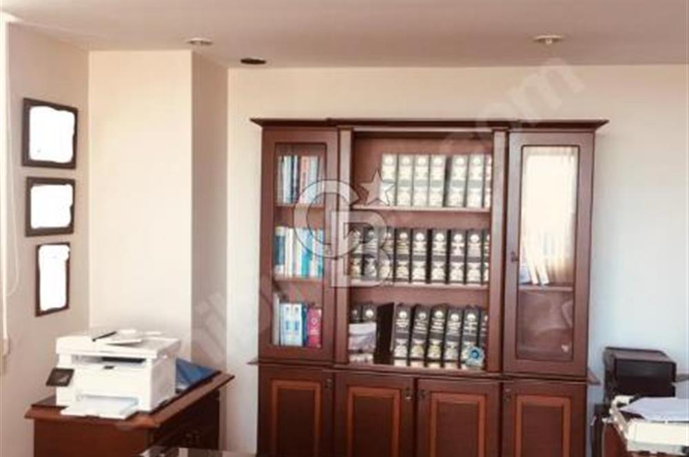 Adana nın Kalbi Küçüksaat de Ahmet özel Türkay İş Mrk.Satılık Ofis Büro