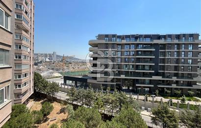 Kartal Esentepe Ünlüer sitesinde ara kat  kiralık daire
