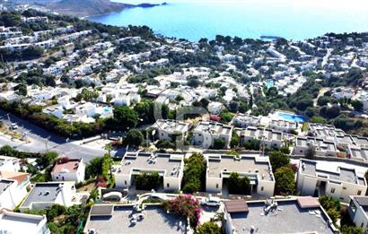 Gümüşlük Koyunbaba’da Deniz Manzaralı Bahçe Katı; Satılık Daire