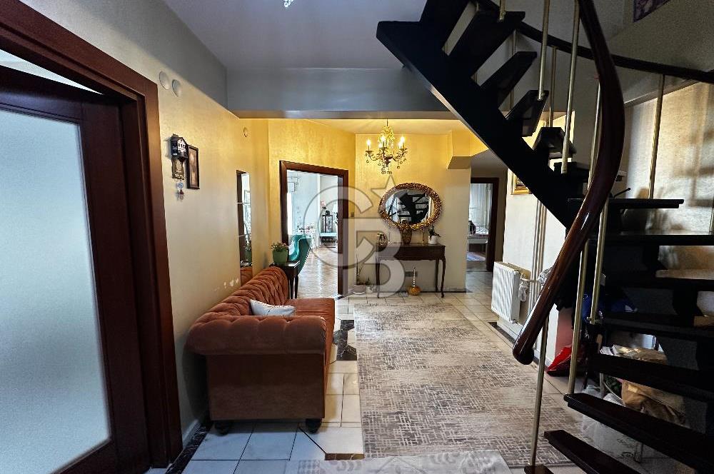 BOSTANLI MERKEZDE 4+1 LOFT DUBLEKS SATILIK DAİRE