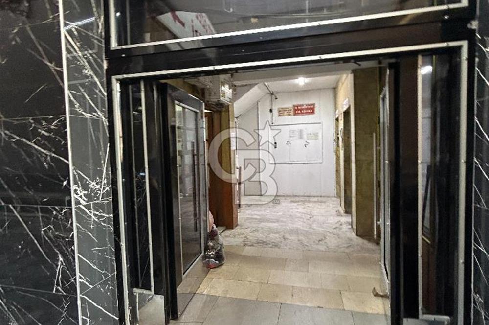 Adana nın Kalbi Küçüksaat de Ahmet özel Türkay İş Mrk.Satılık Ofis Büro