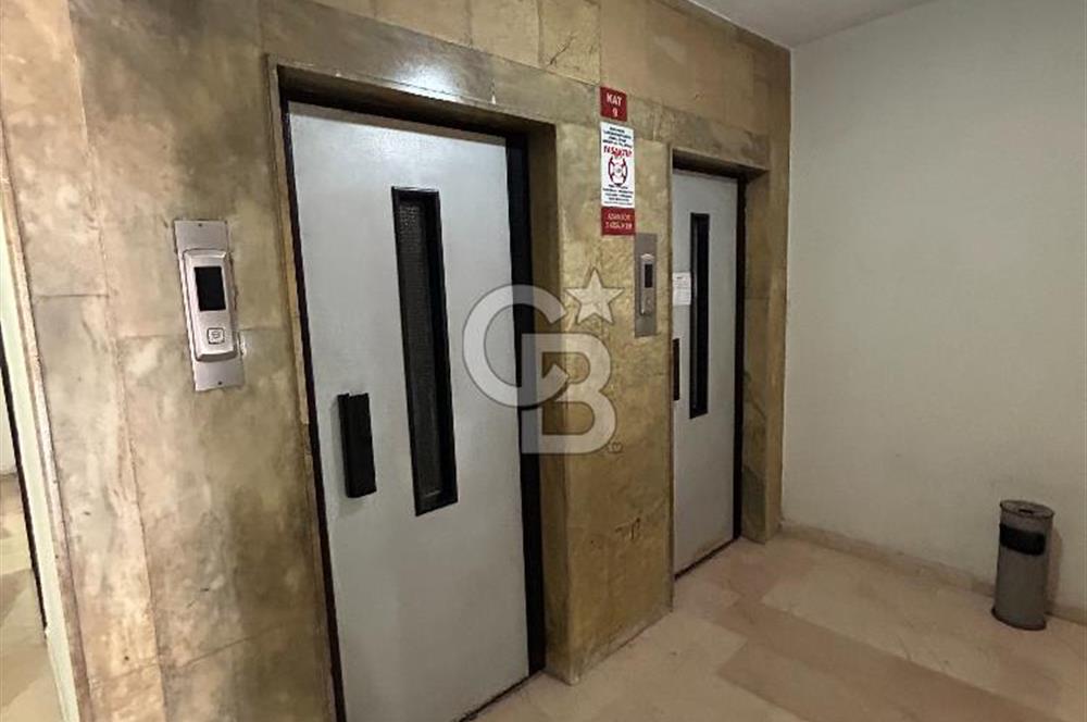 Adana nın Kalbi Küçüksaat de Ahmet özel Türkay İş Mrk.Satılık Ofis Büro
